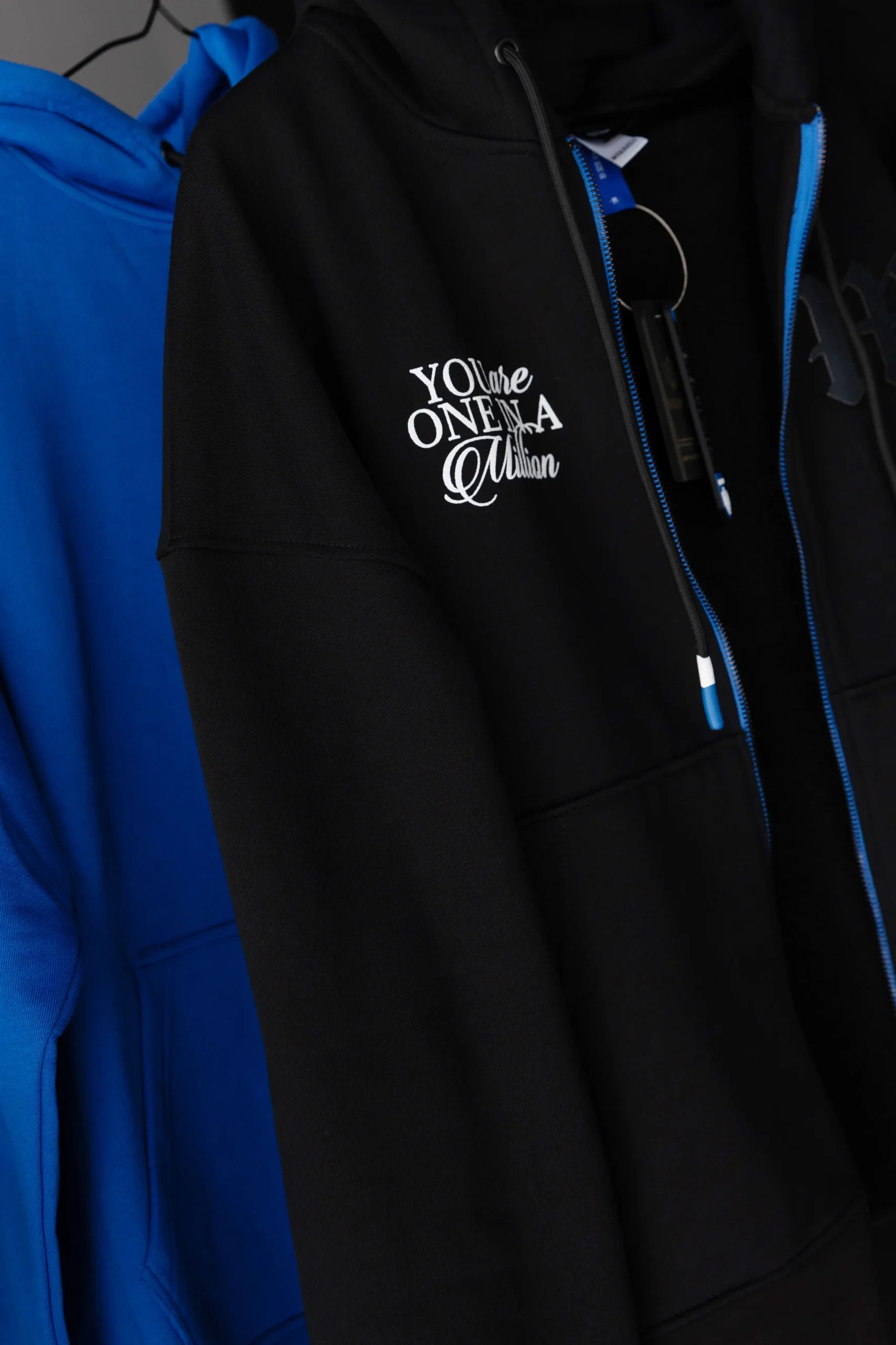 ONE IN A MILLION Muški duks 007 - Slika 6